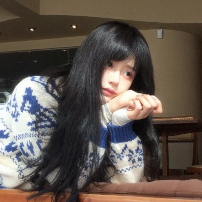 黄阿丽：小眼镜蛇